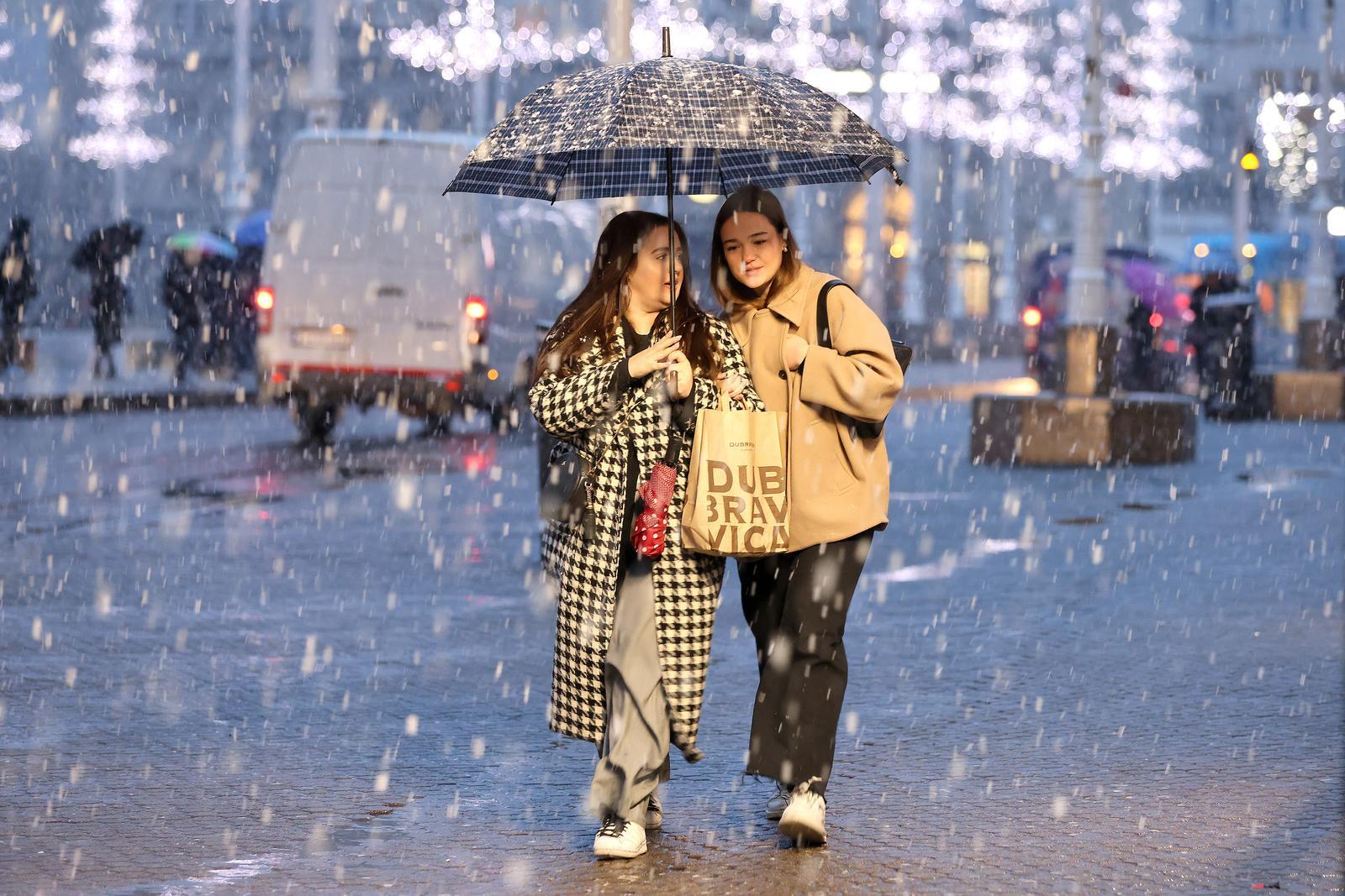 Jutros u Zagrebu (foto: Patrik Maček/PIXSELL)