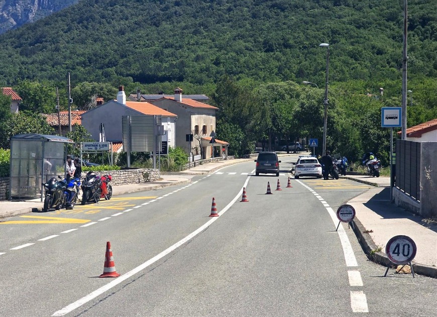 Krenula velika akcija labinske policije, 'blokada' i na 'Plominki'. Evo što je razlog