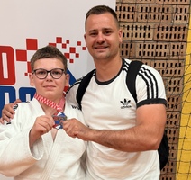 Petar Lukež i trener Denis Alićajić 